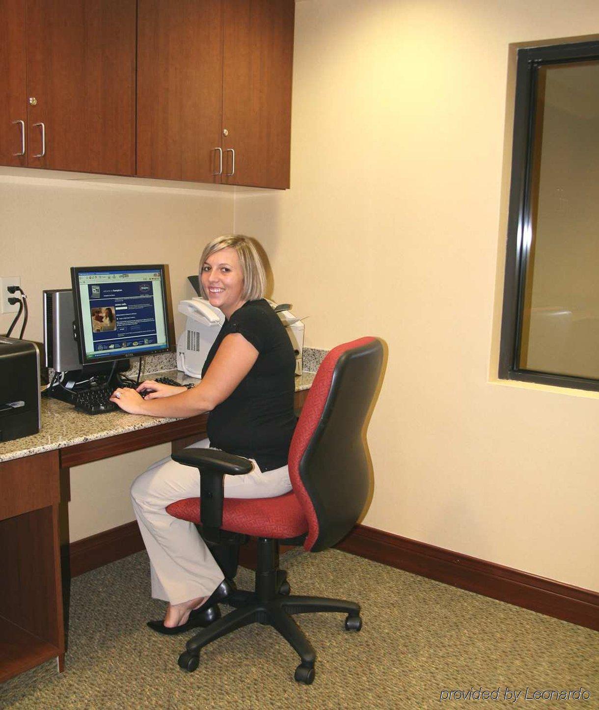 Hampton Inn Elkins Udogodnienia zdjęcie